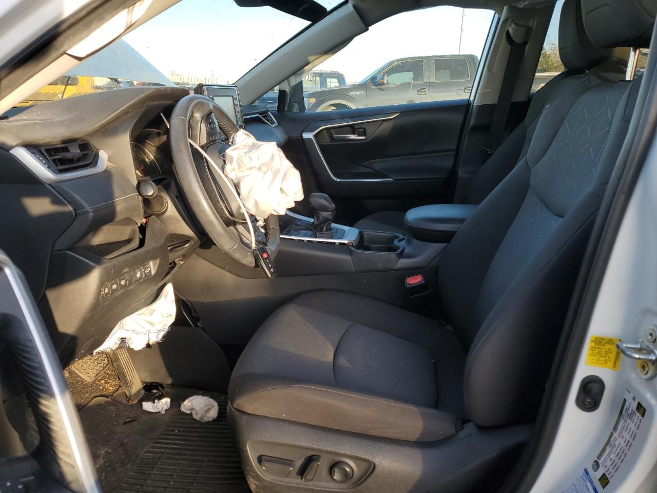 2021 Toyota Rav4 Xle VIN: 2T3P1RFV3MC147452 Lot: 56600035