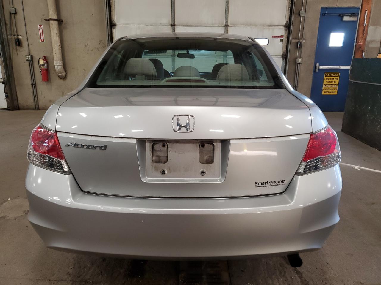2009 Honda Accord - Image 6