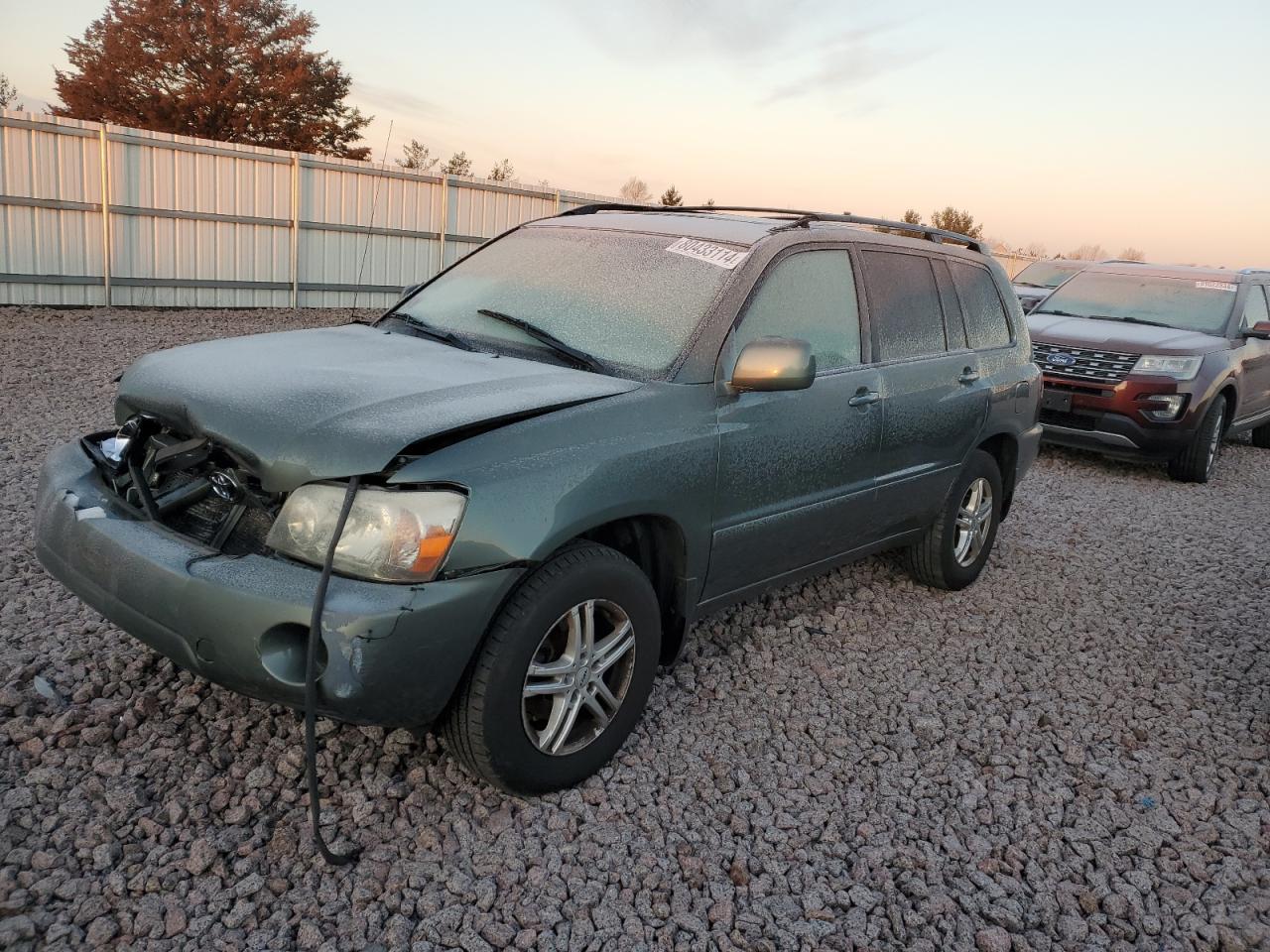2004 Toyota Highlander - Image 1
