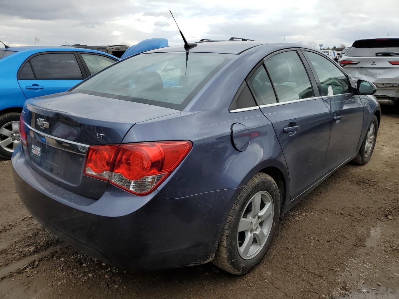2014 Chevrolet Cruze - Image 3