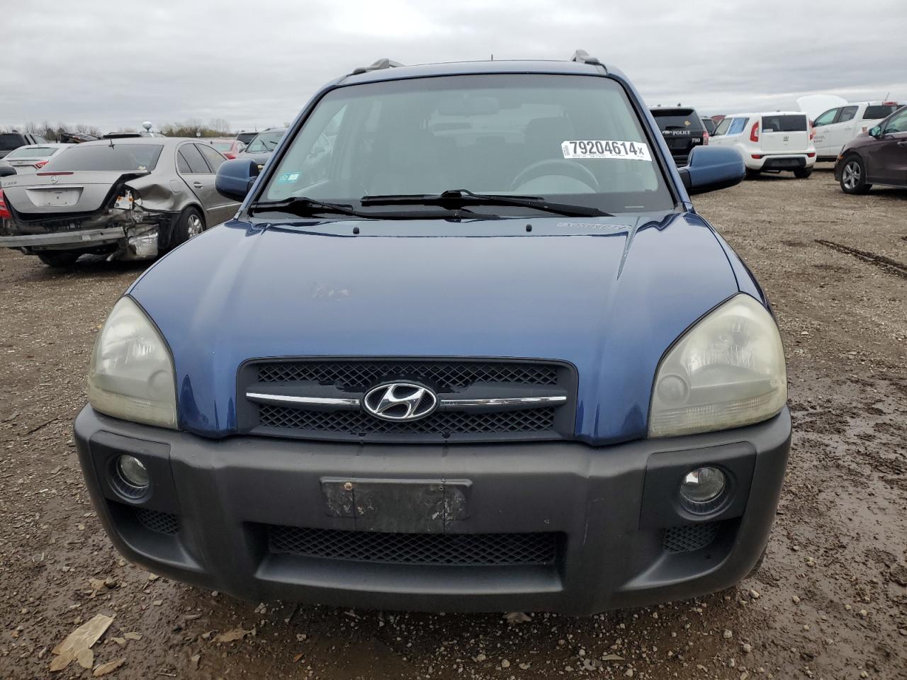2005 Hyundai Tucson - Image 5