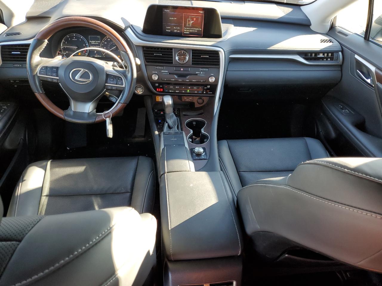 2022 Lexus RX - Image 8