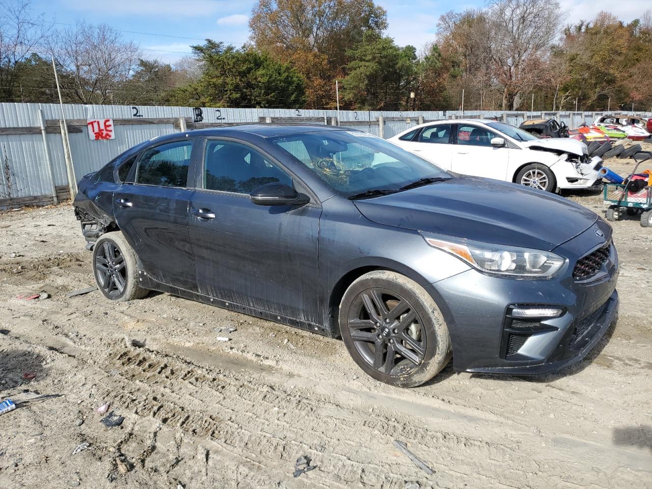 2021 Kia Forte - Image 4
