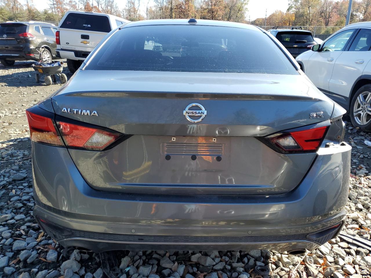 2020 Nissan Altima - Image 6