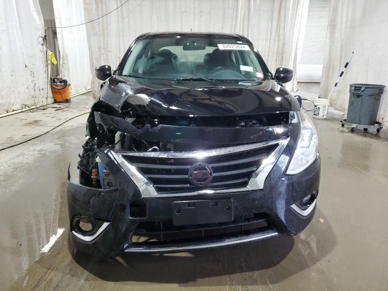 2017 Nissan Versa - Image 5