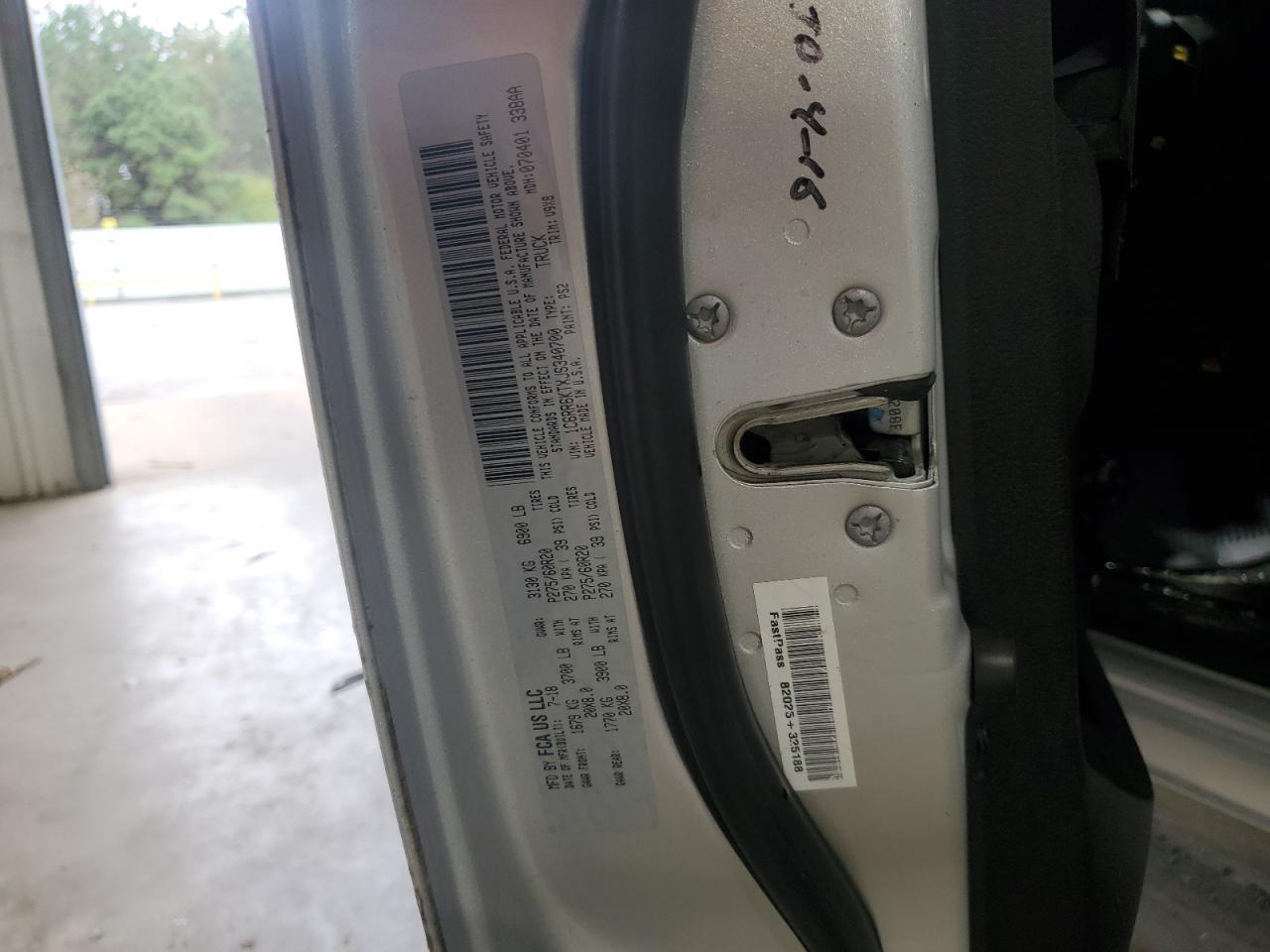 2018 RAM 1500 - Image 12