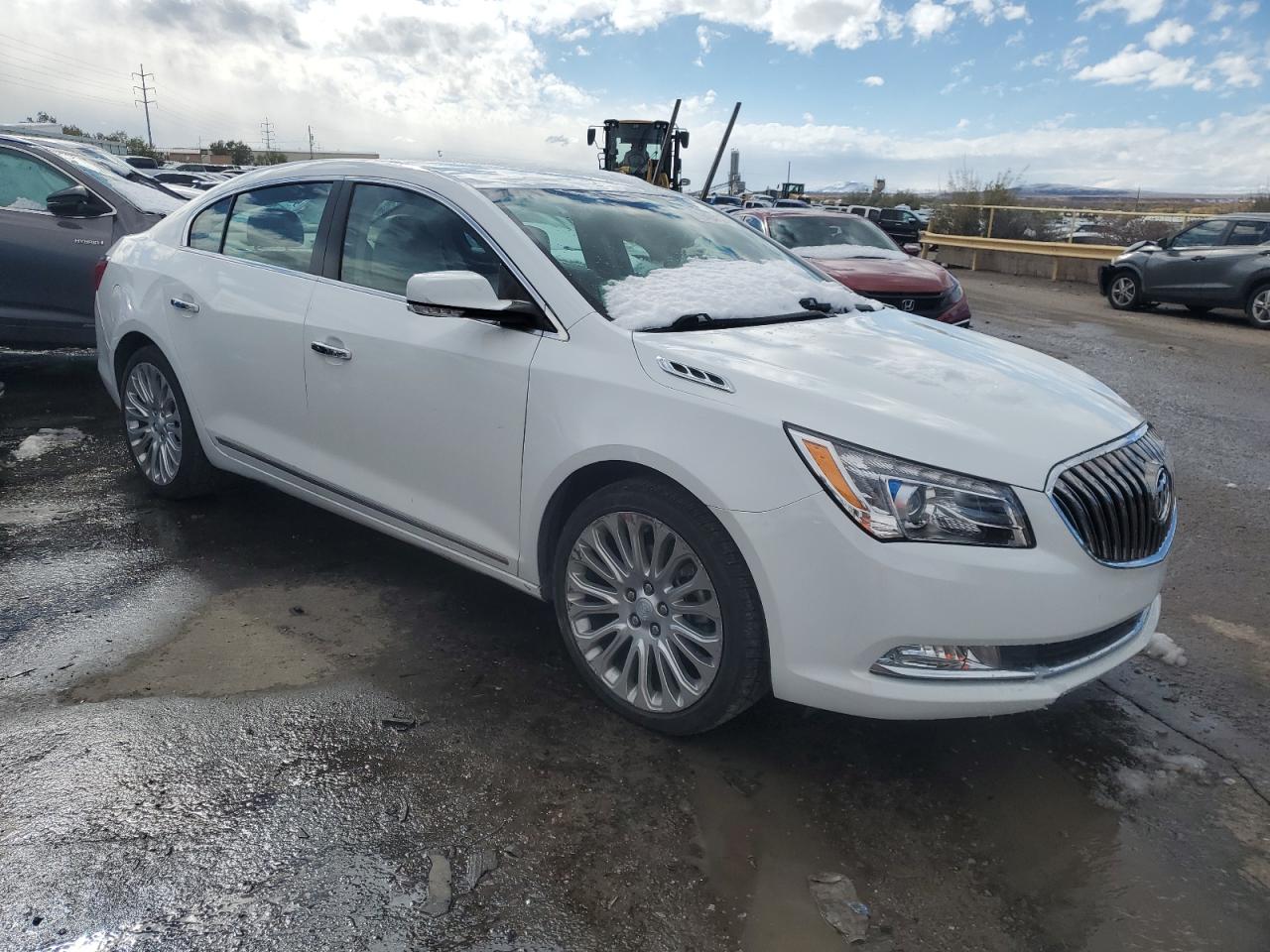 2015 Buick LaCrosse - Image 4