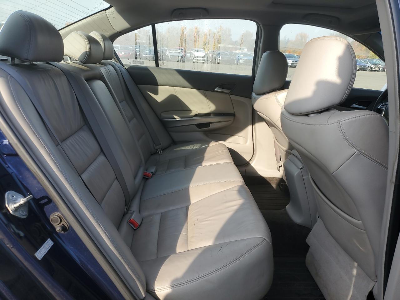 2008 Honda Accord - Image 10