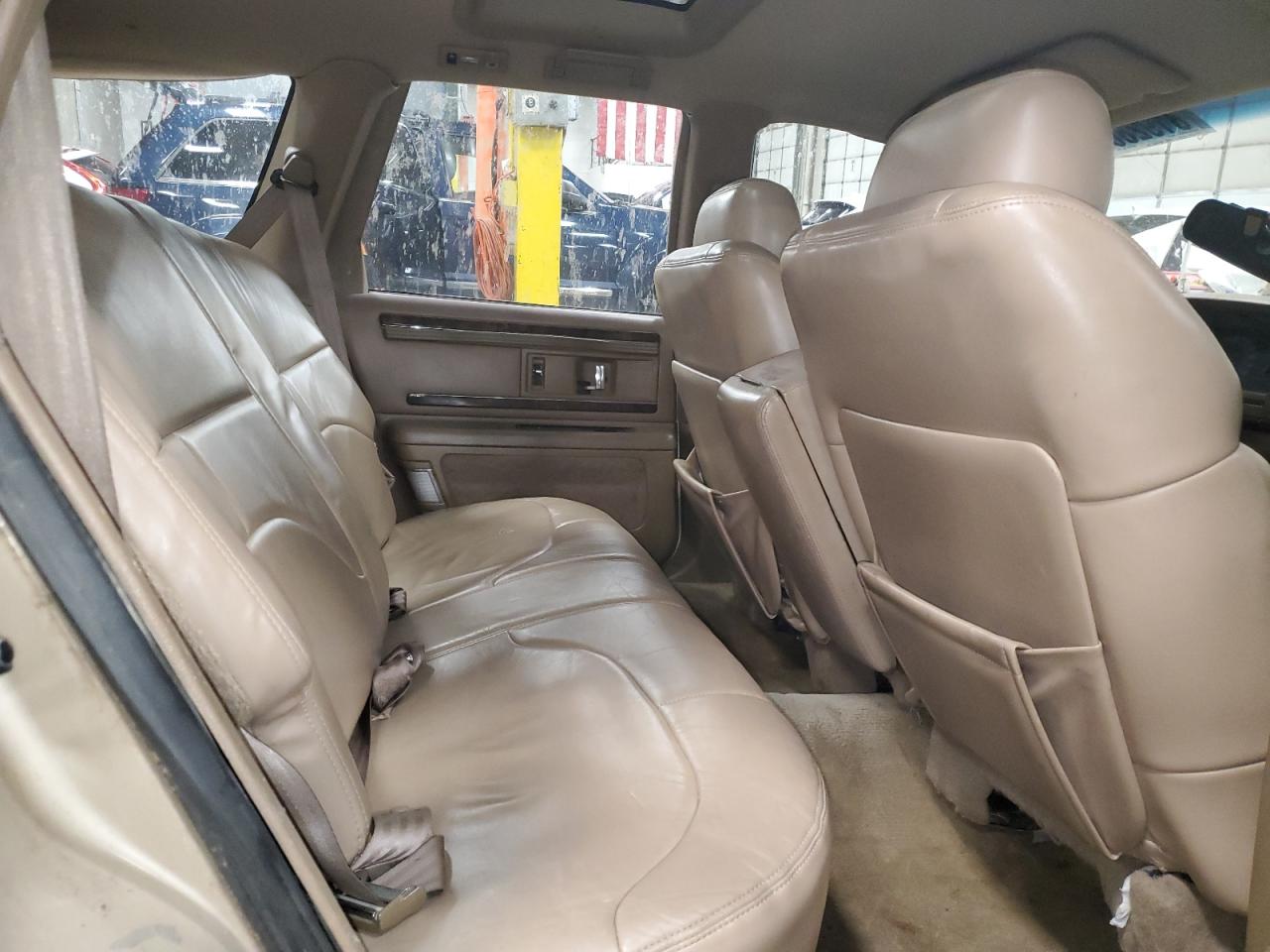 1996 Buick Roadmaster - Image 11