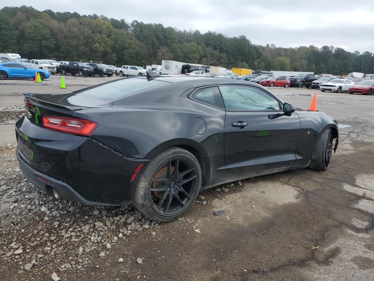 VIN 1G1FB1RS7G0157123 2016 CHEVROLET CAMARO no.3