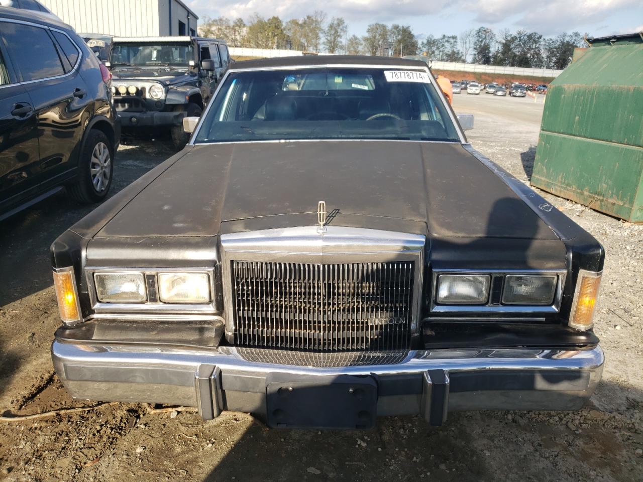 1989 Lincoln Town Car - Image 5