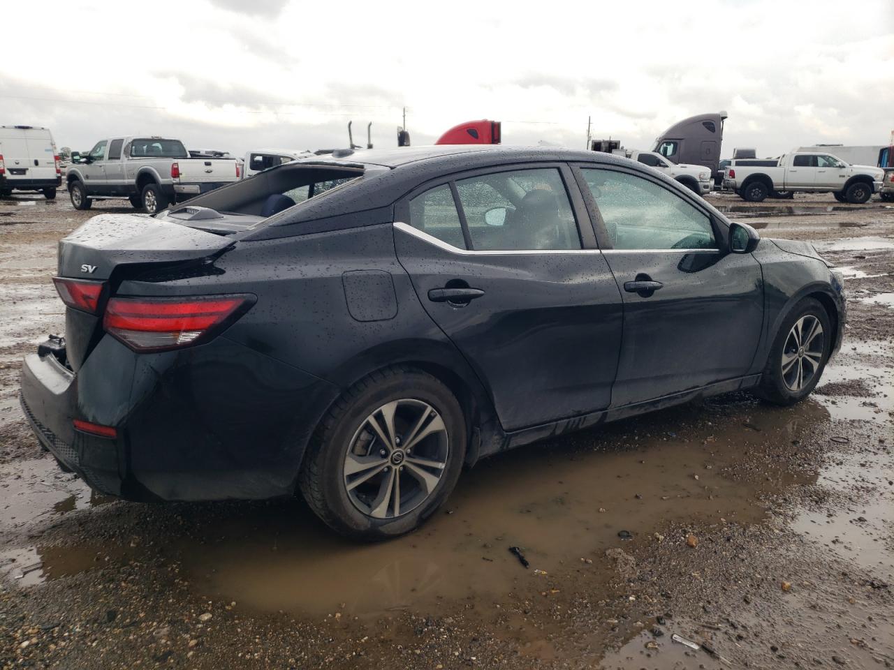 2021 Nissan Sentra - Image 3