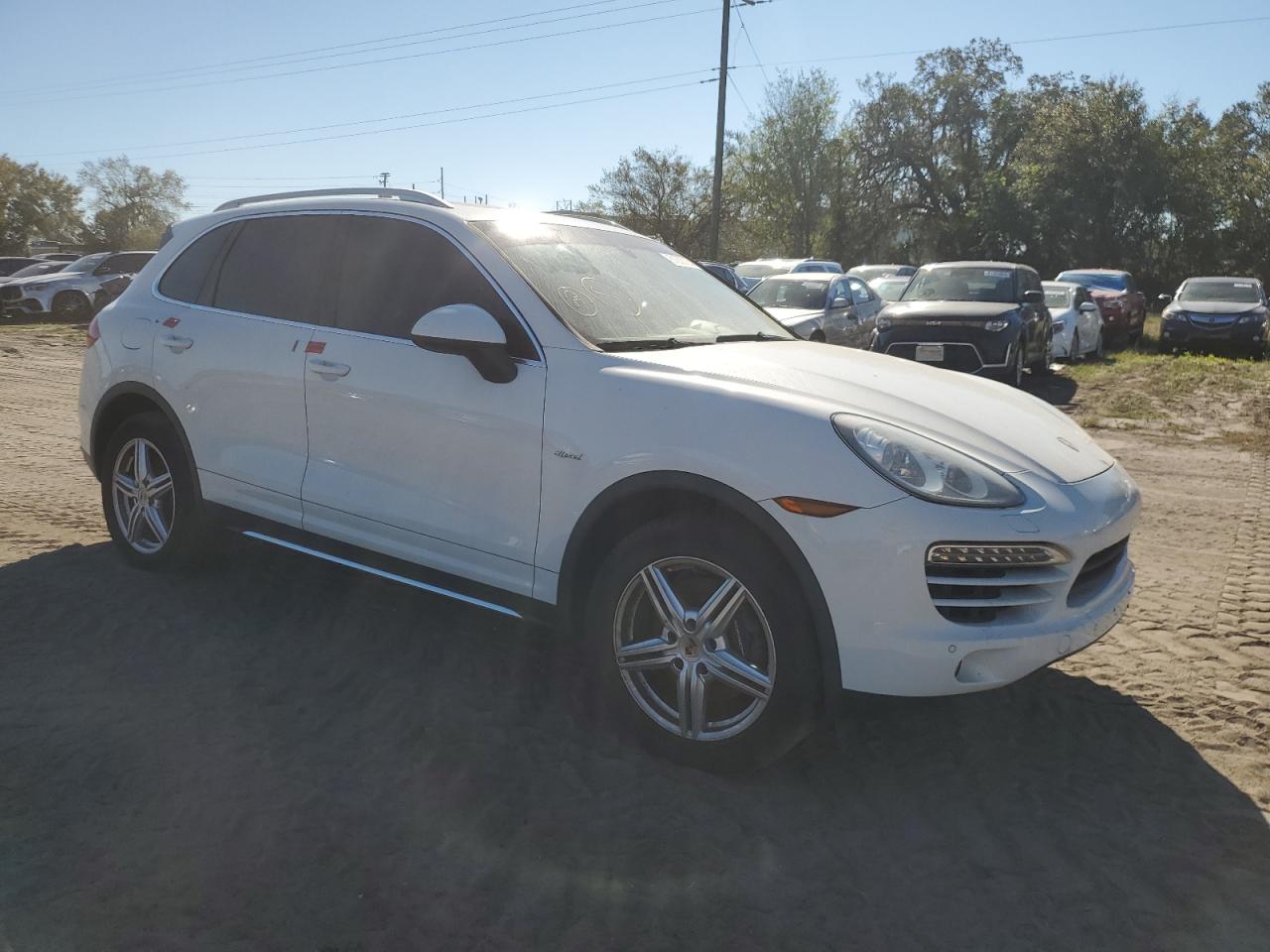 VIN WP1AF2A29ELA36644 2014 PORSCHE CAYENNE no.4