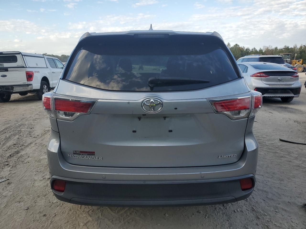 2014 Toyota Highlander Limited VIN: 5TDYKRFH8ES017552 Lot: 79484014