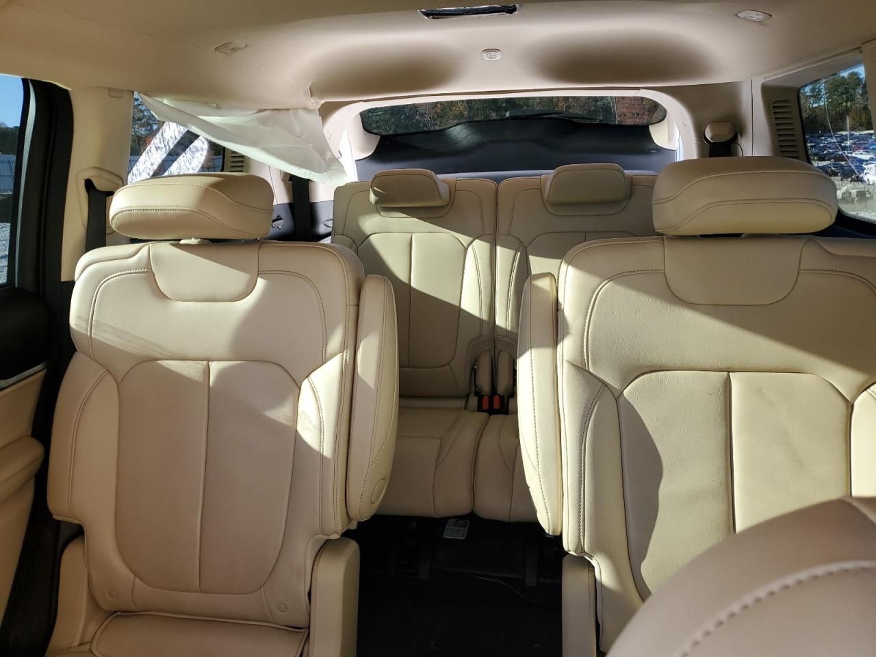 2021 Jeep Grand Cherokee - Image 10