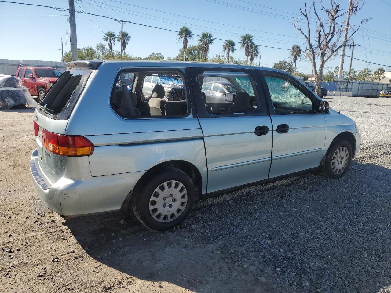2004 Honda Odyssey - Image 3