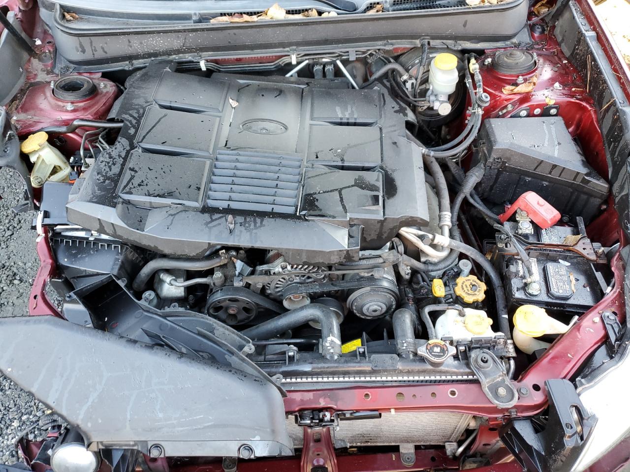 2012 Subaru Outback - Image 13
