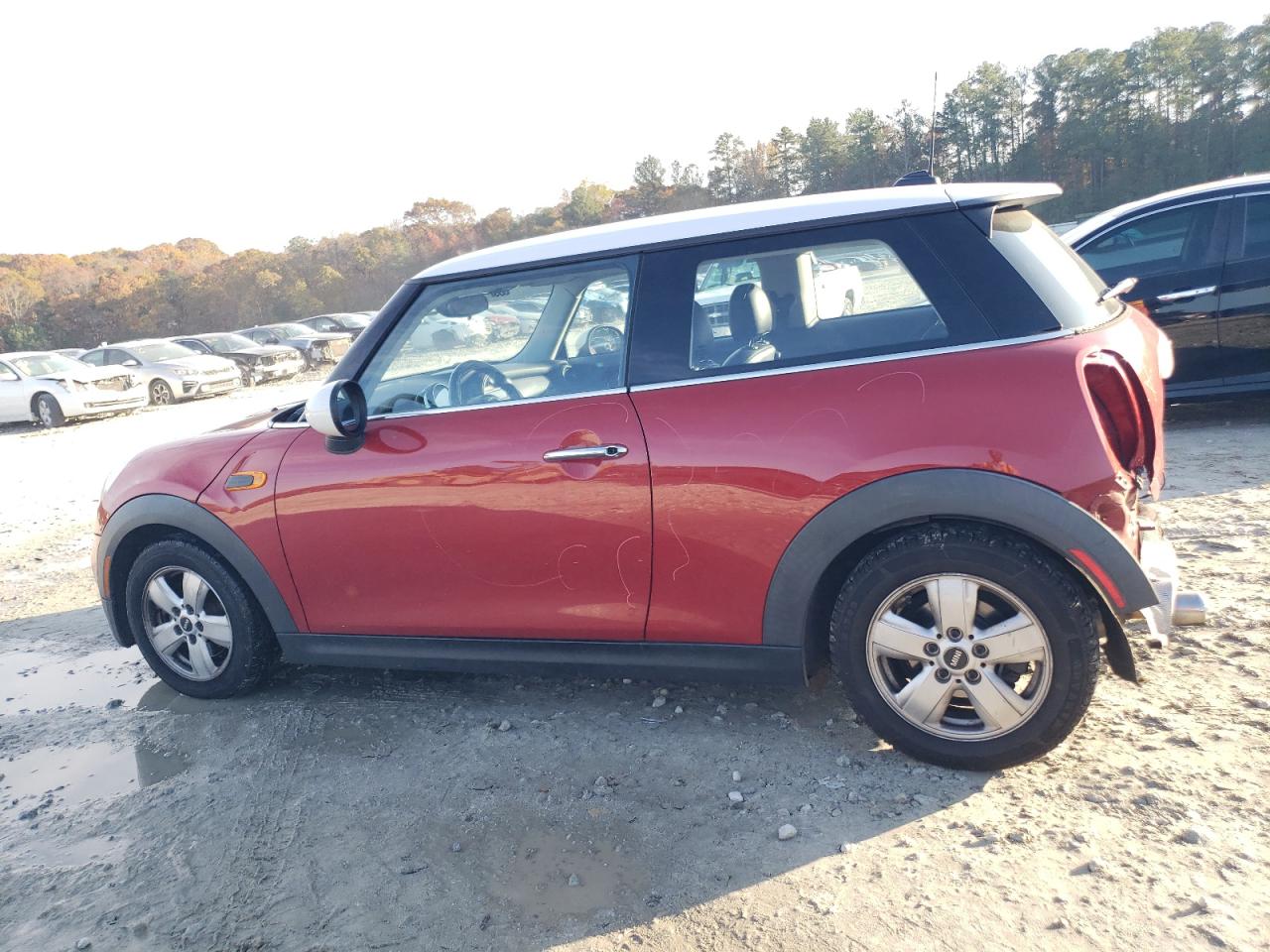 2015 MINI Cooper - Image 2
