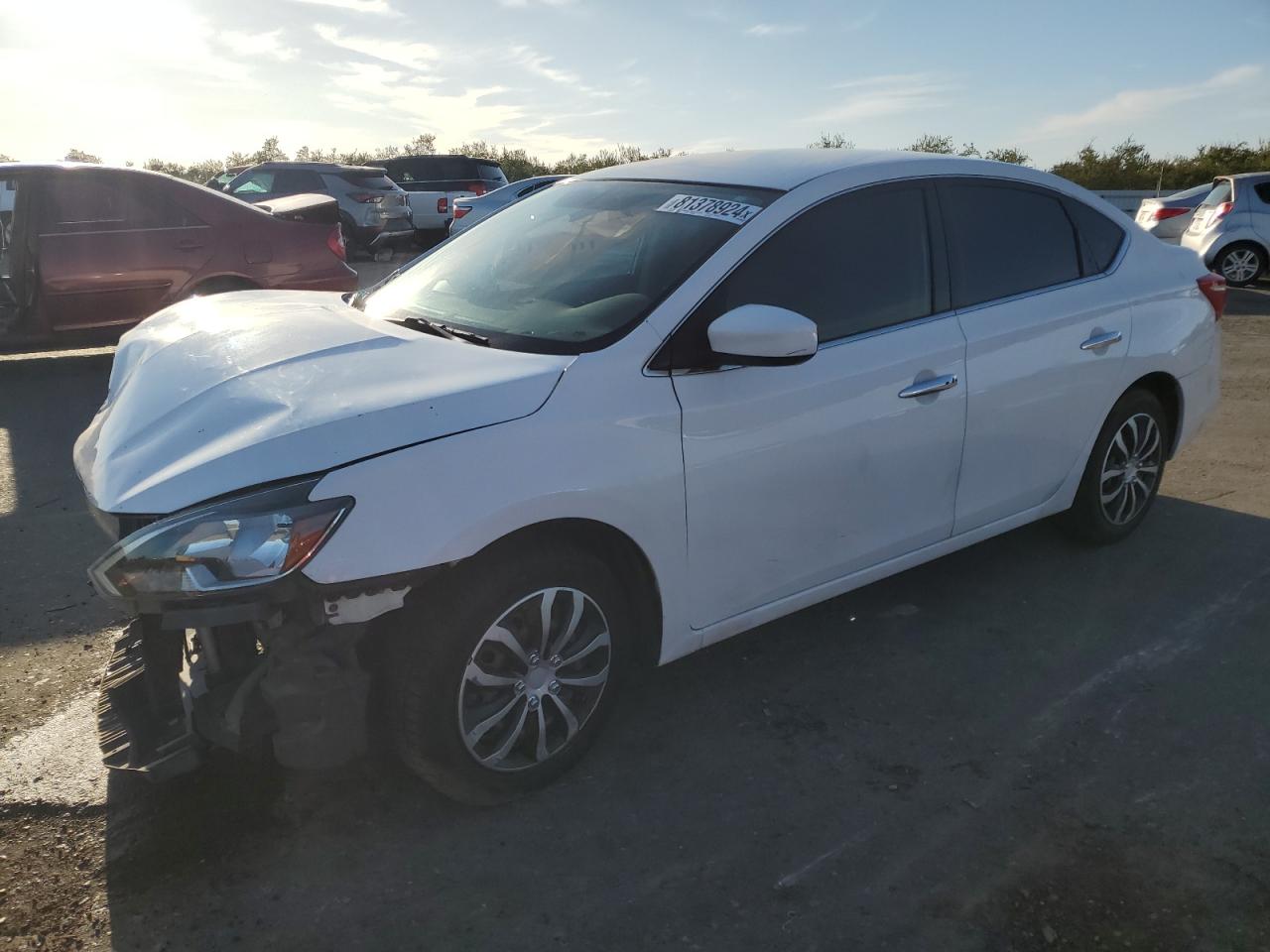 VIN 3N1AB7APXGL668195 2016 NISSAN SENTRA no.1