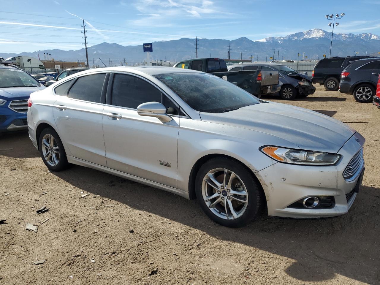 VIN 3FA6P0SU4GR144656 2016 FORD FUSION no.4