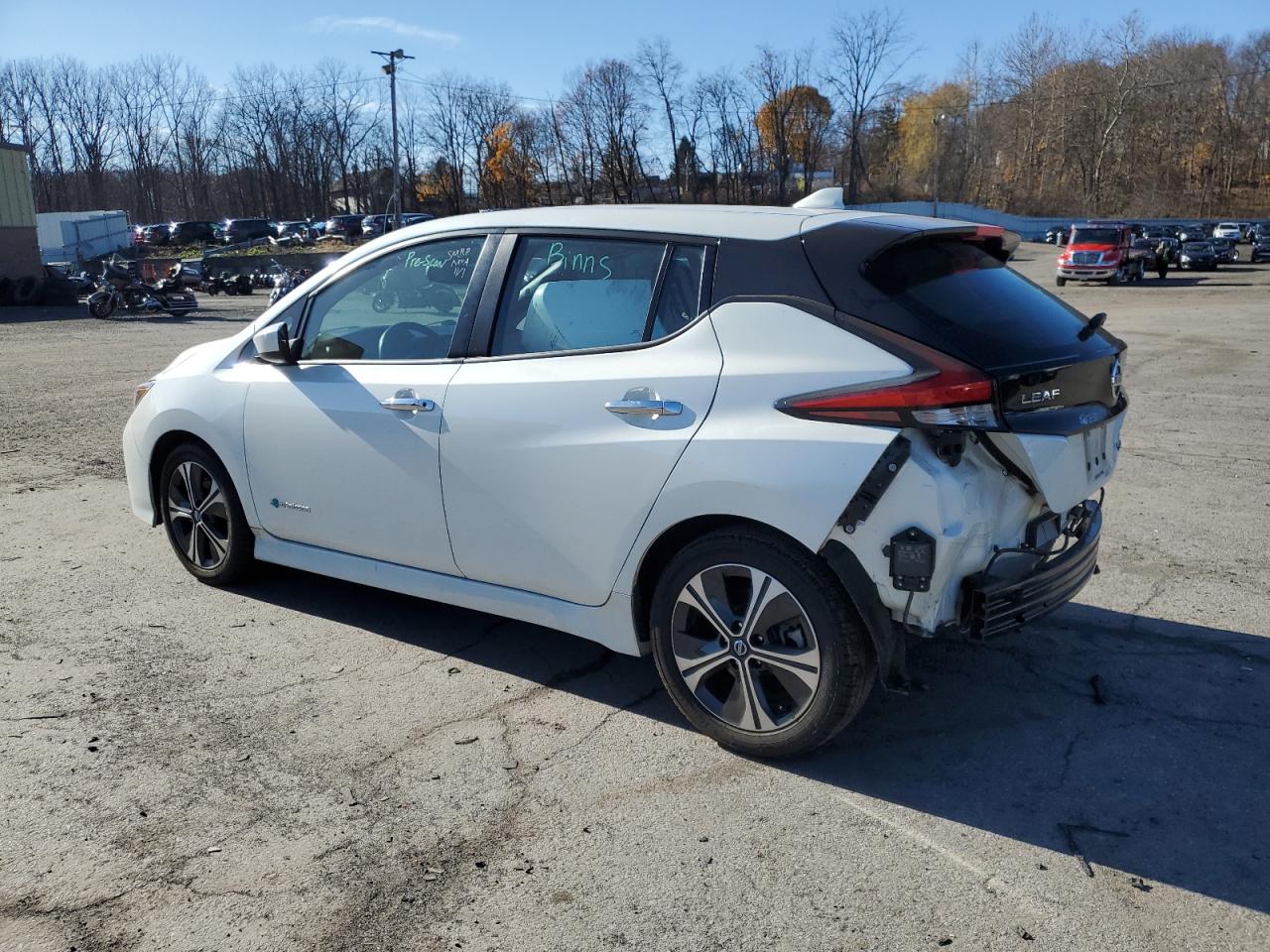 2019 Nissan Leaf - Image 2