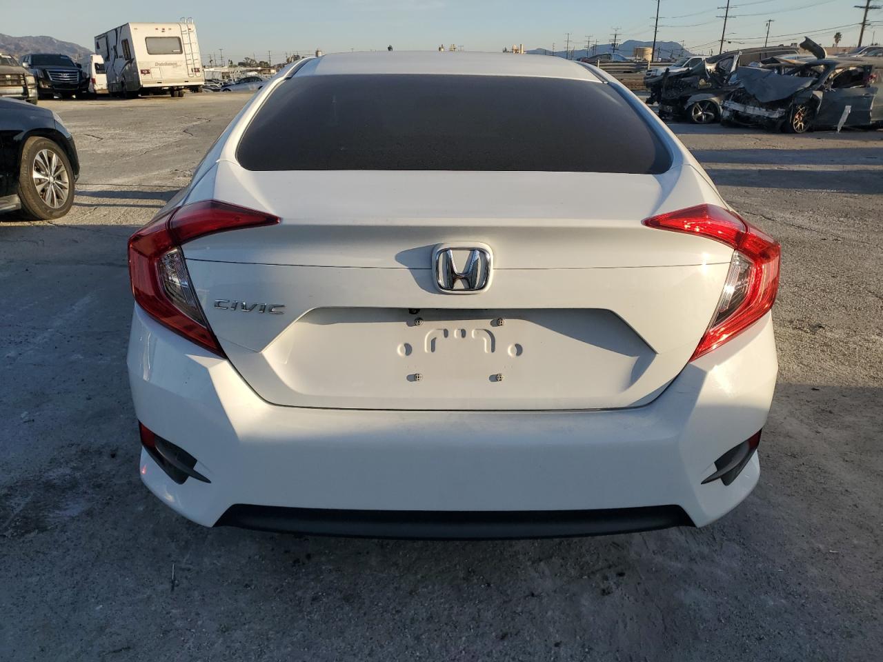 2017 Honda Civic - Image 6