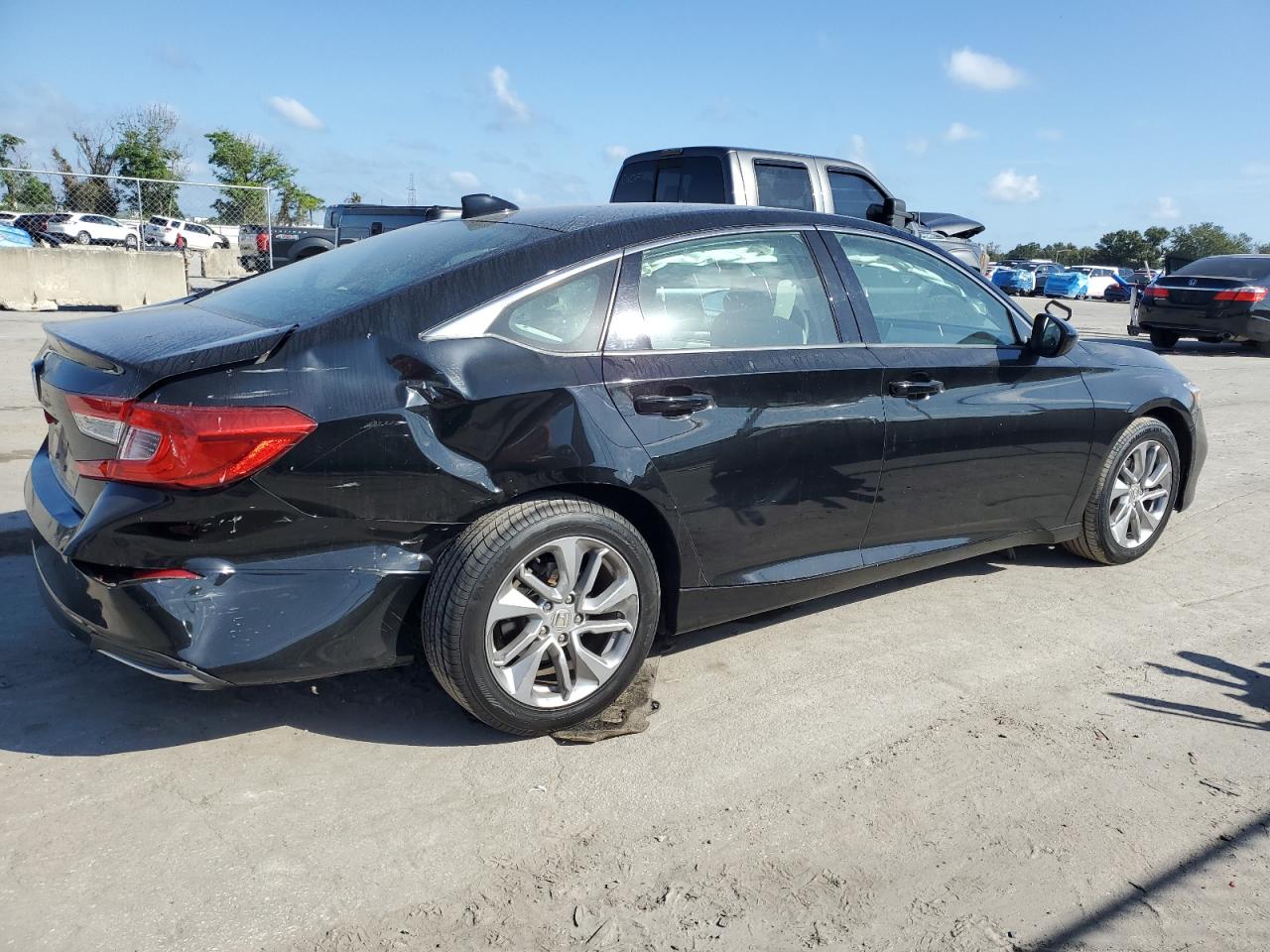 2018 Honda Accord - Image 3