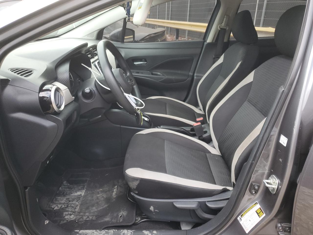 2021 Nissan Versa - Image 7