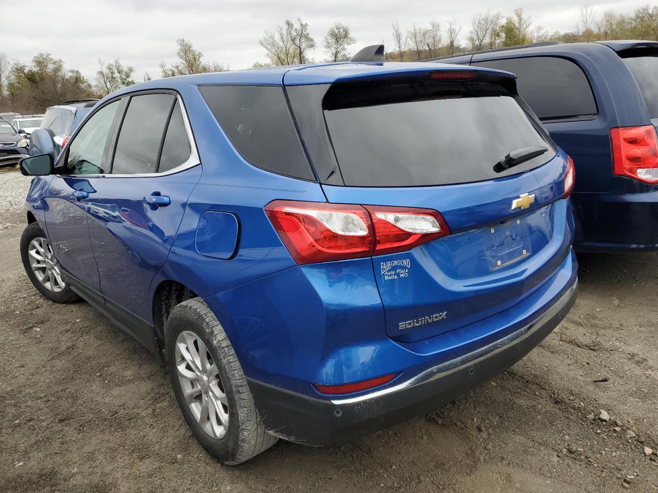 2019 Chevrolet Equinox - Image 2