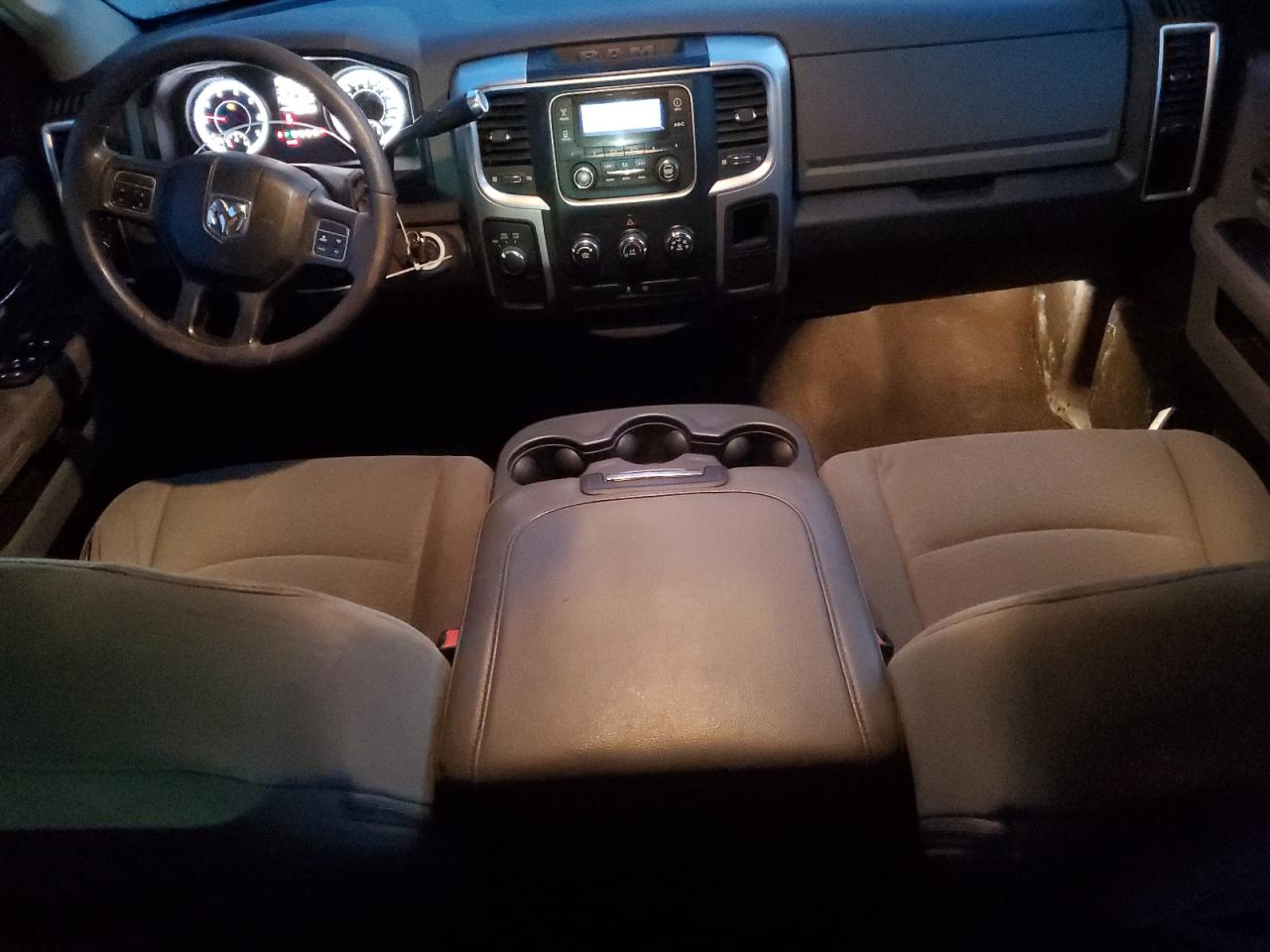 2013 RAM 1500 - Image 8