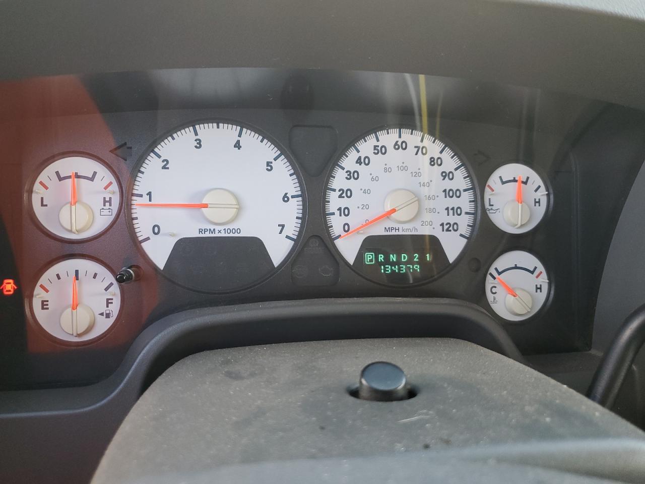 2006 Dodge RAM - Image 9
