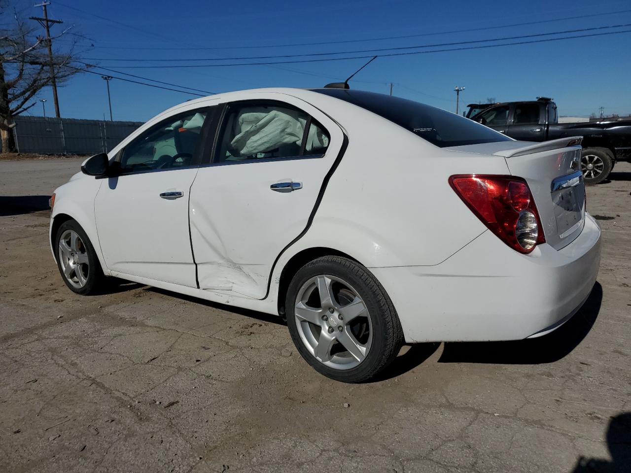 VIN 1G1JE5SB2G4123067 2016 CHEVROLET SONIC no.2