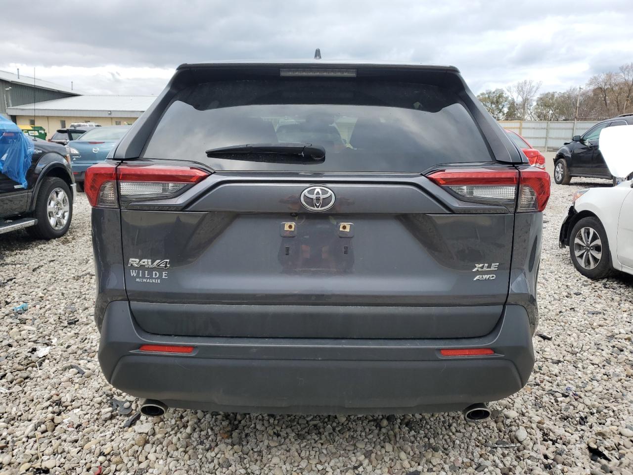 2019 Toyota Rav4 Xle Premium VIN: JTMA1RFV2KD027043 Lot: 81711444