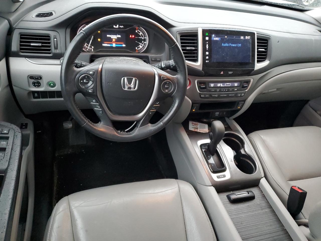 2016 Honda Pilot - Image 8