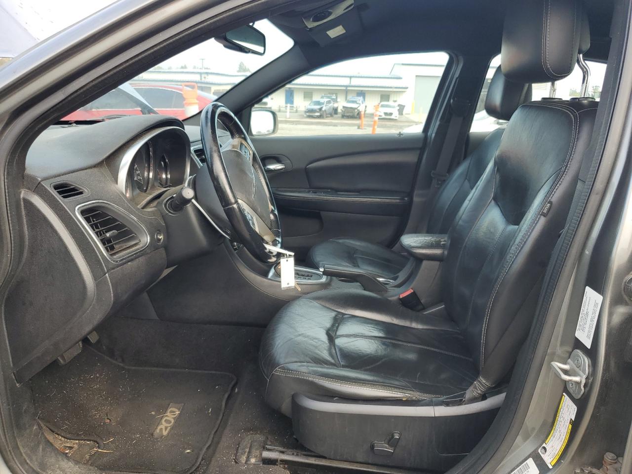 2012 Chrysler 200 - Image 7