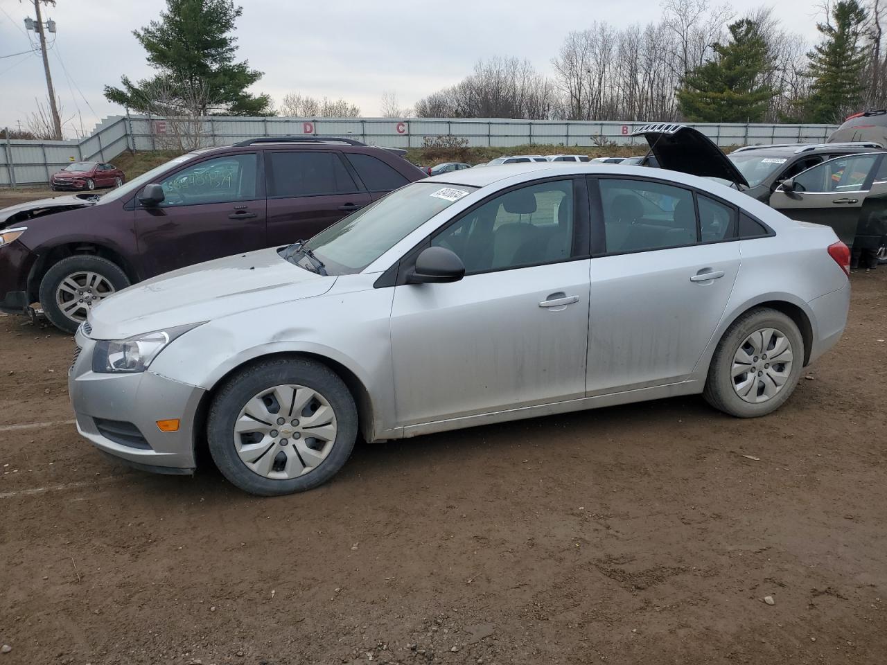 2013 Chevrolet Cruze - Image 1