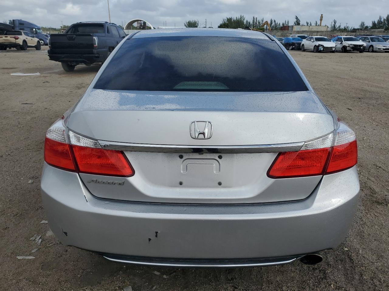 2014 Honda Accord - Image 6