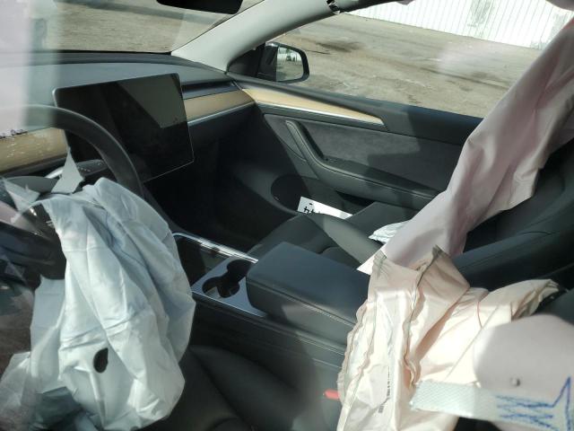  TESLA MODEL Y 2023 Черный