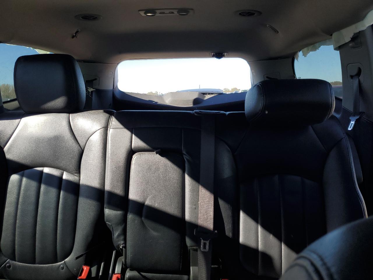 2013 Chevrolet Traverse - Image 10