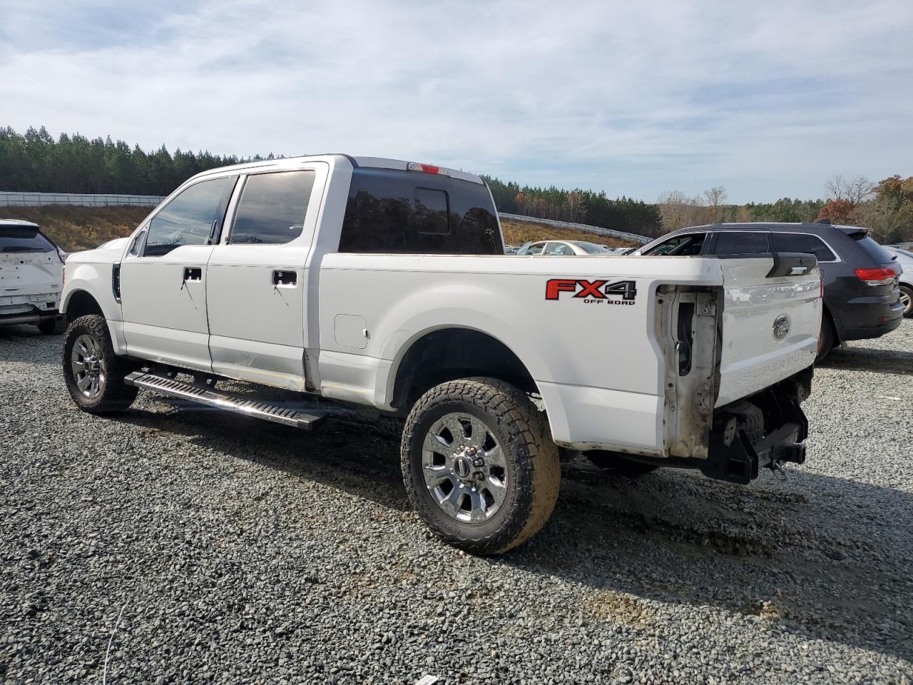 VIN 1FT7W2B61HEF42622 2017 FORD F250 no.2