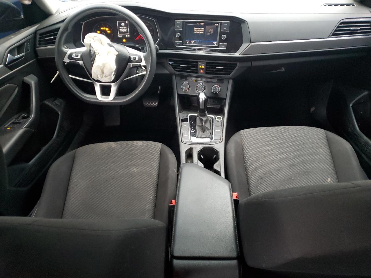 2021 Volkswagen Jetta - Image 8