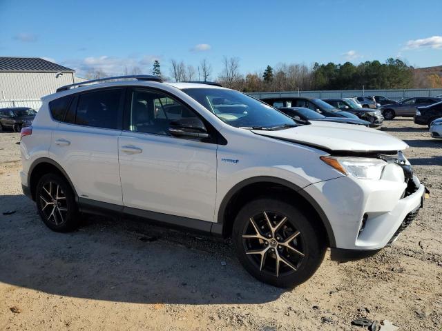  TOYOTA RAV4 2018 White