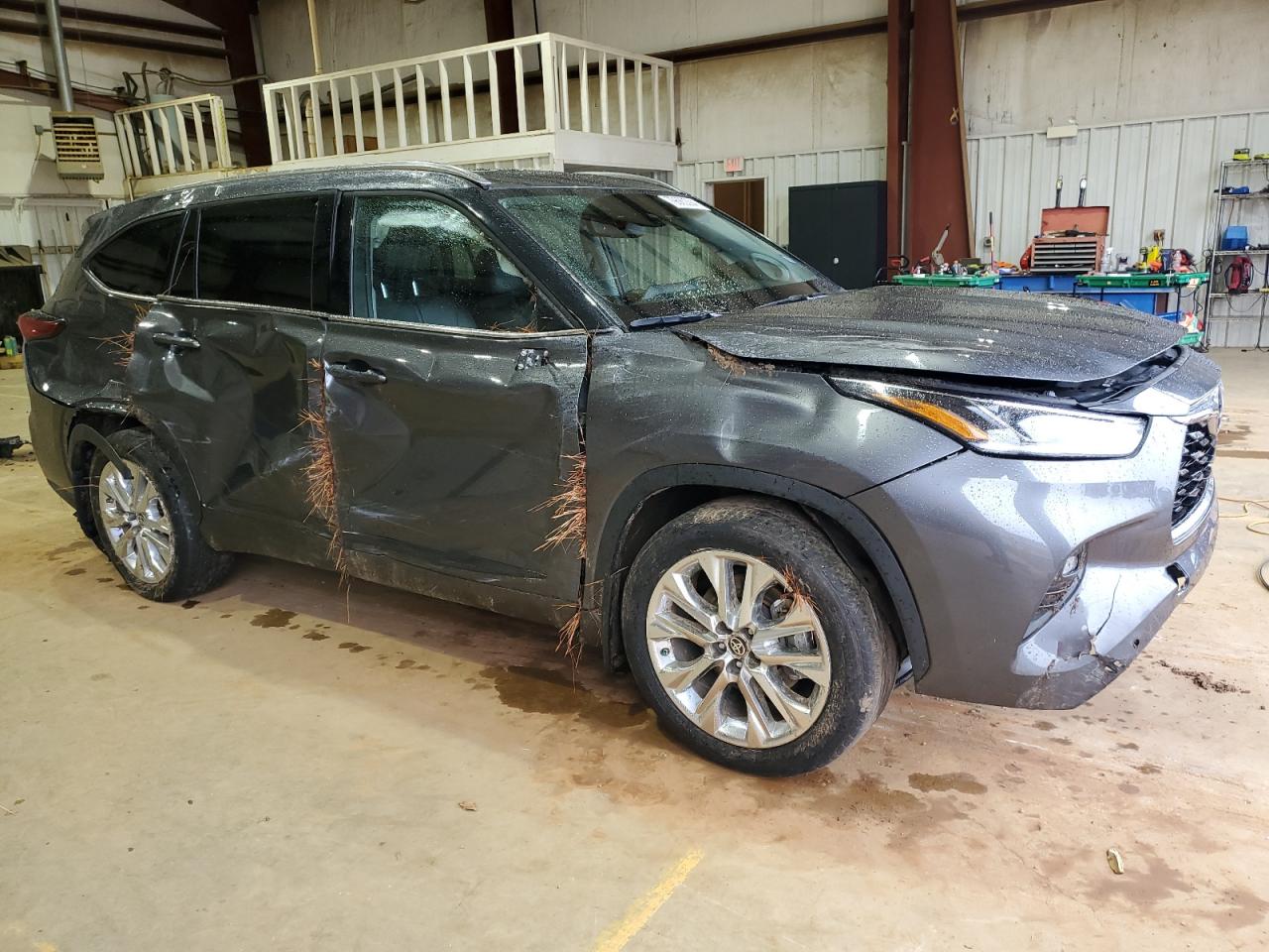 VIN 5TDKDRAH8PS025970 2023 TOYOTA HIGHLANDER no.4