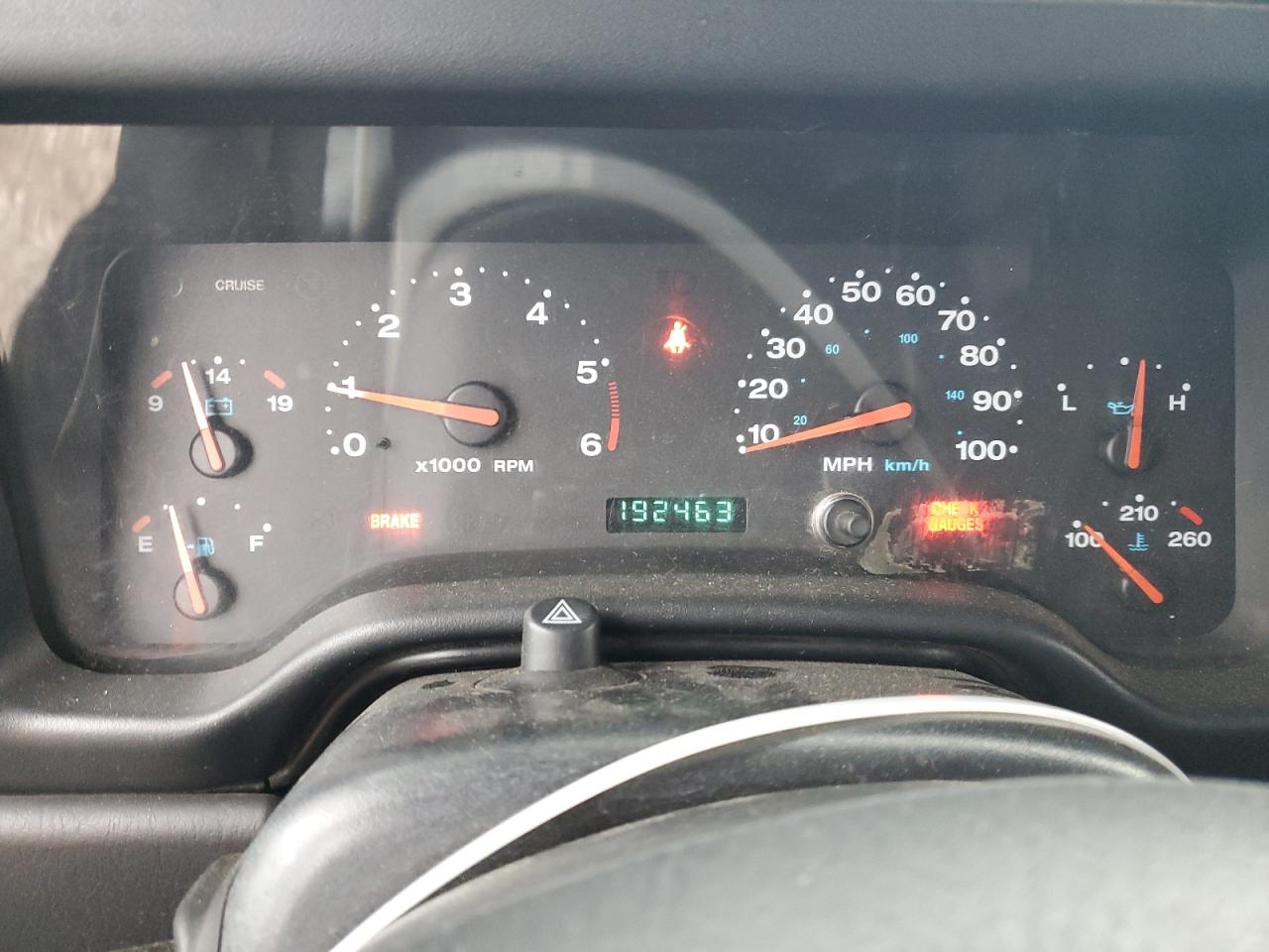 2004 Jeep Wrangler - Image 9