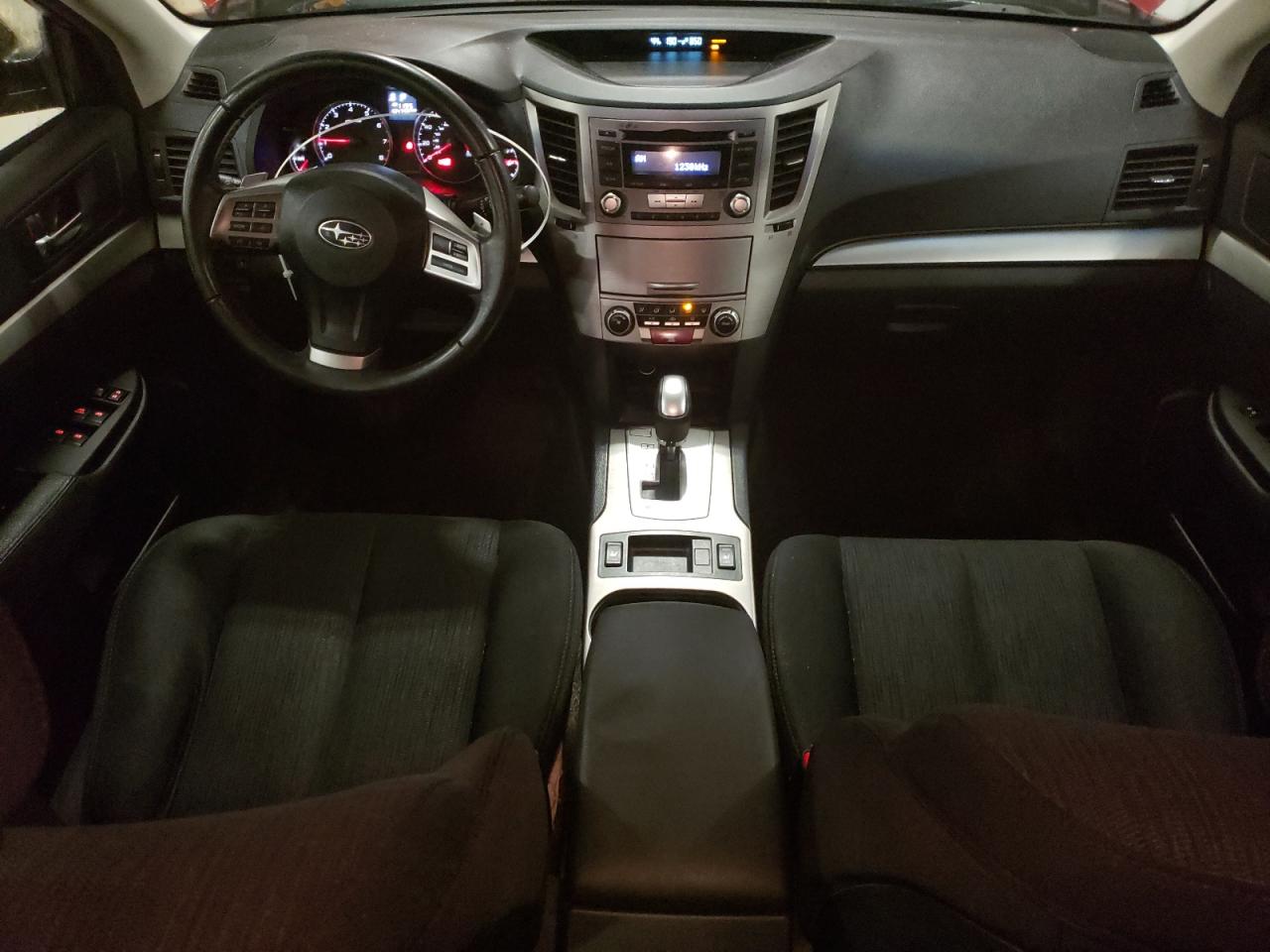 2013 Subaru Outback - Image 8