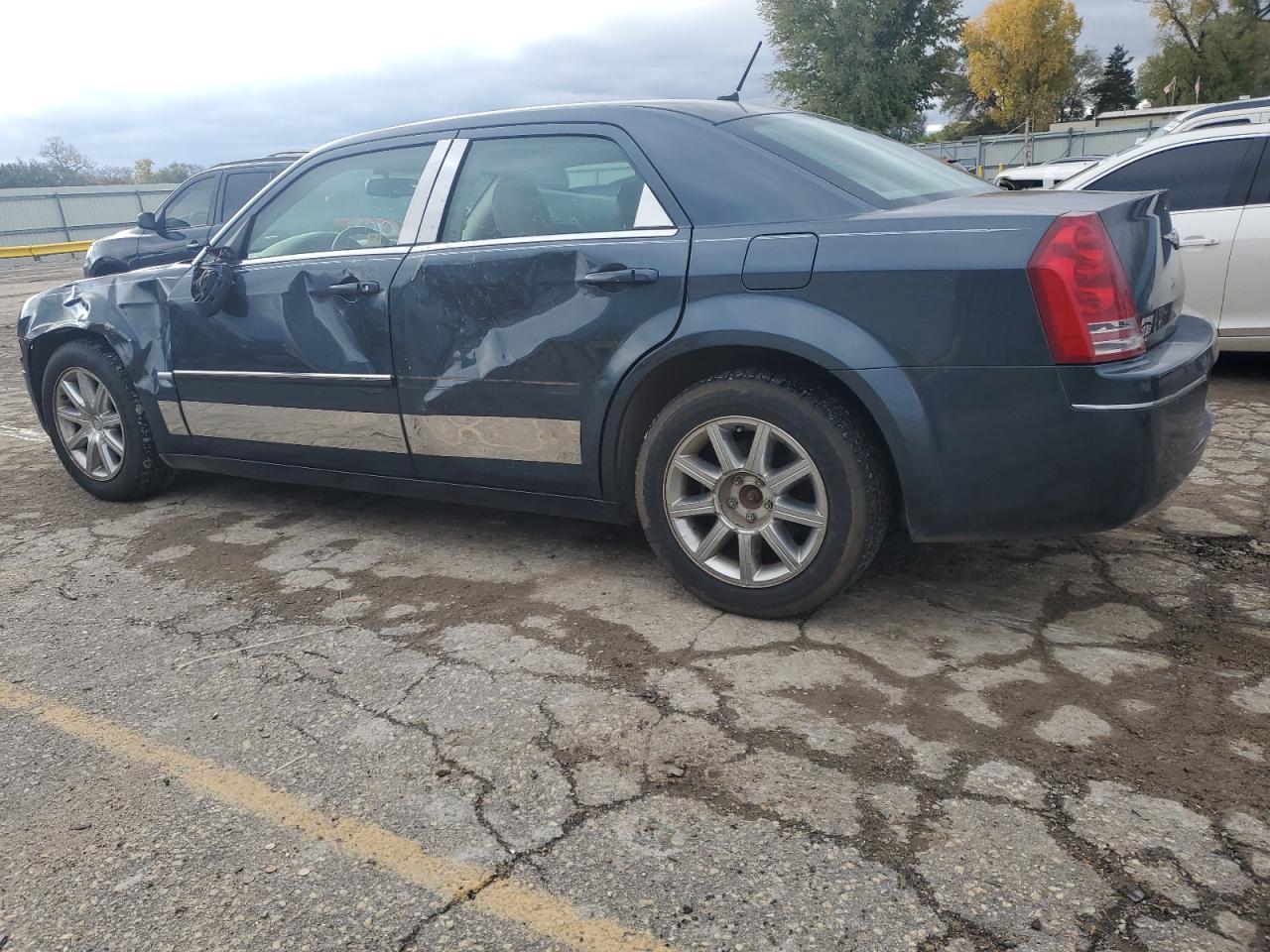 2008 Chrysler 300 - Image 2