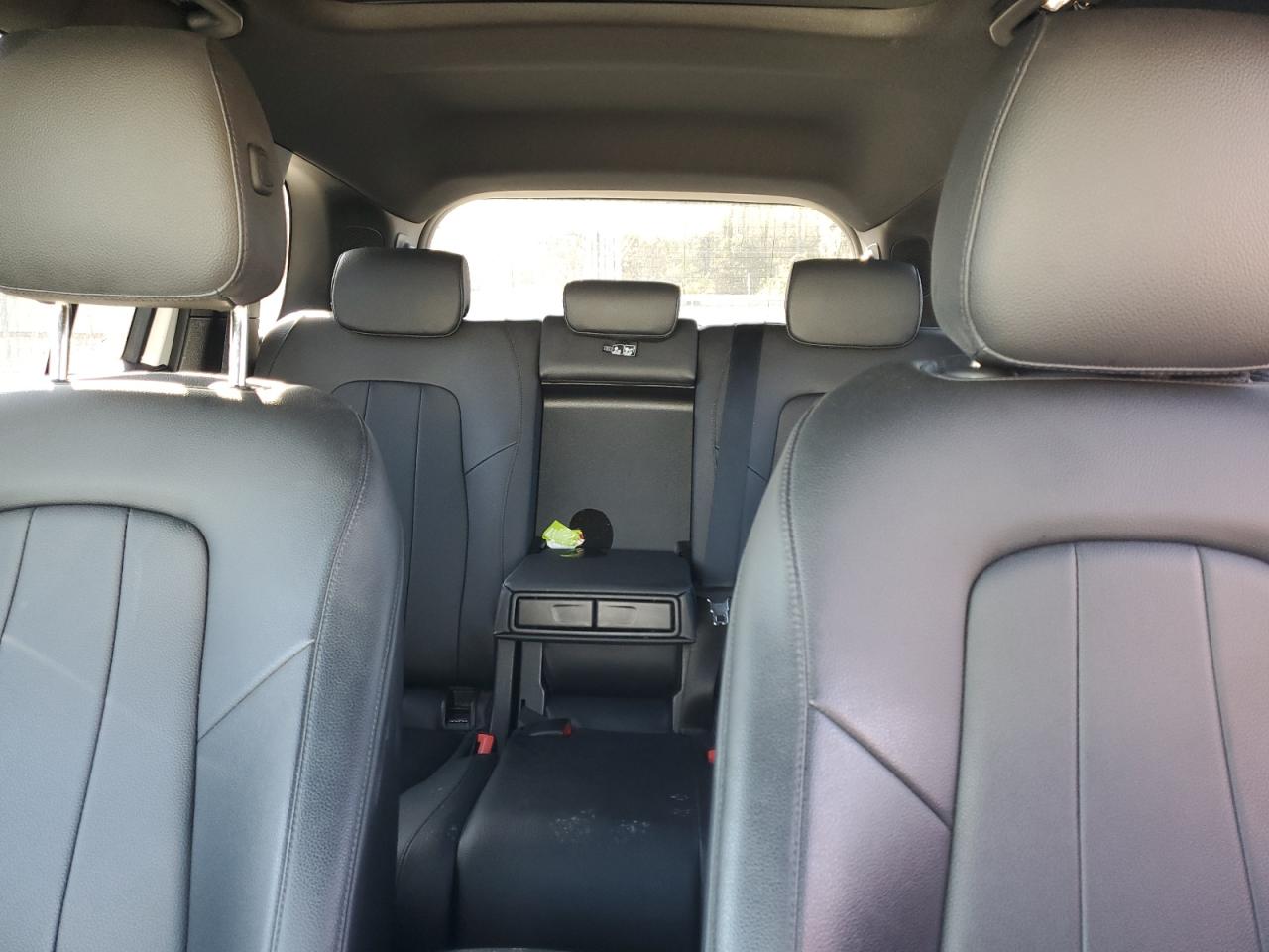 2021 Mercedes-Benz GLB - Image 10