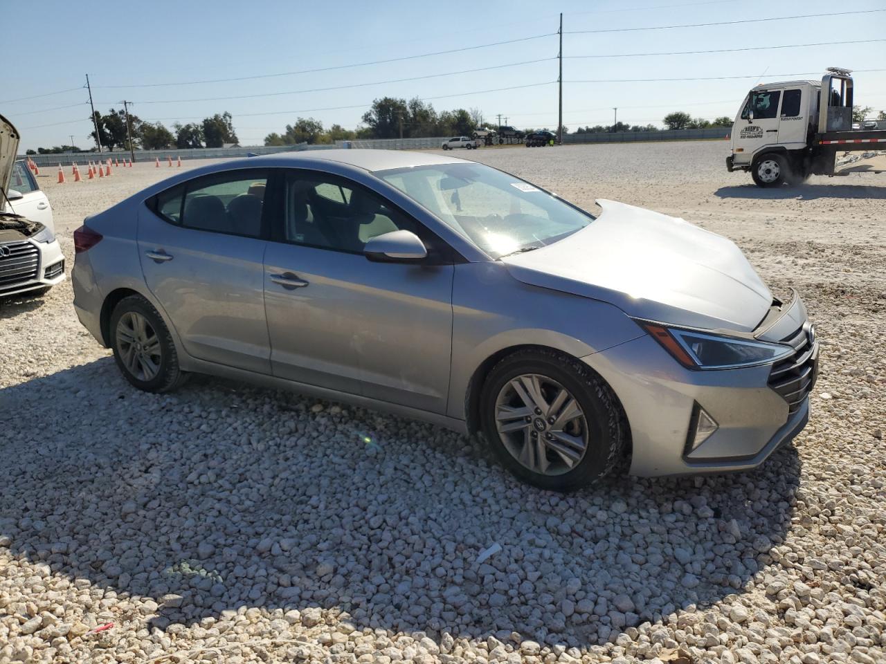 2020 Hyundai Elantra - Image 4