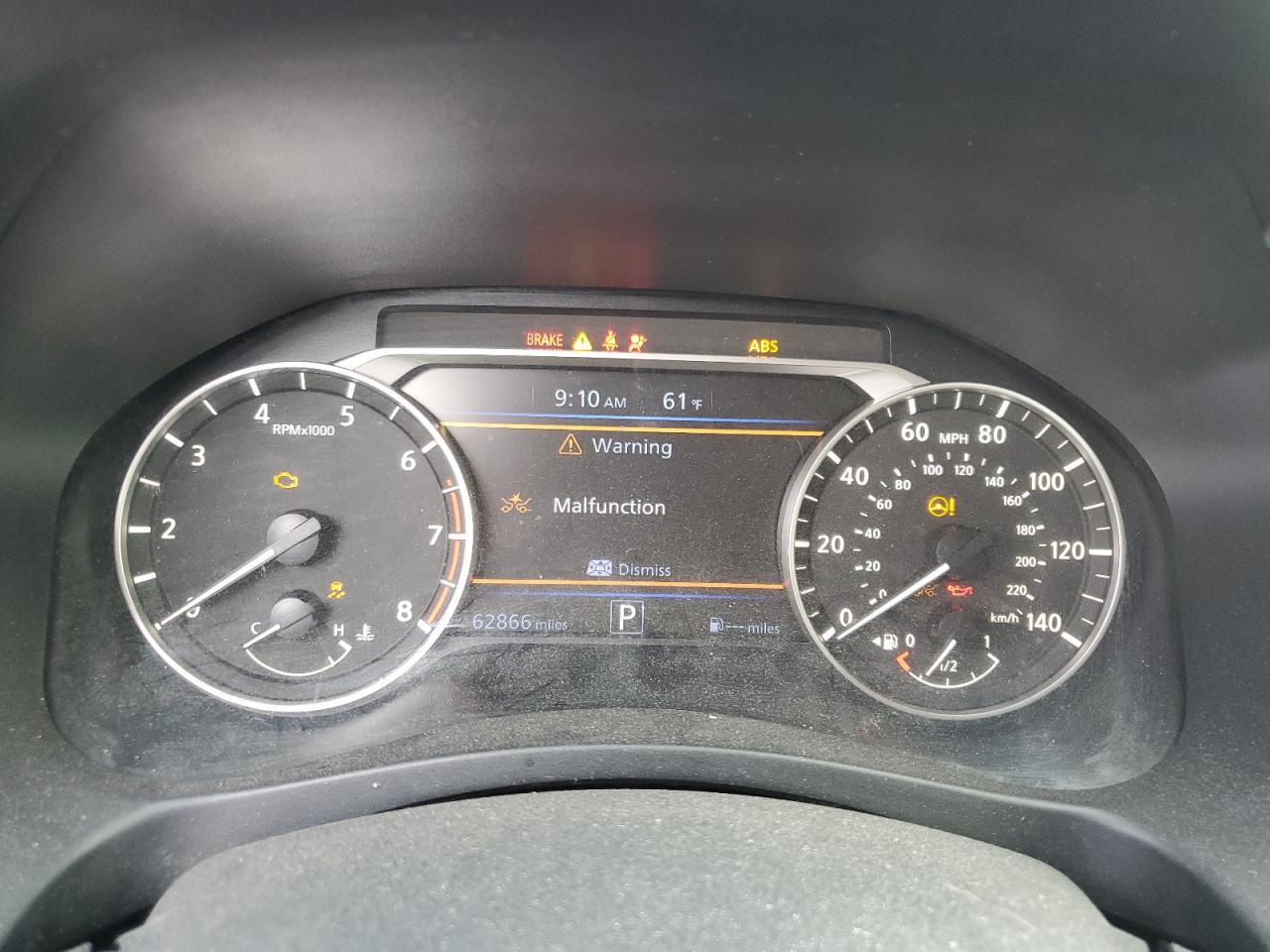 2019 Nissan Altima - Image 9