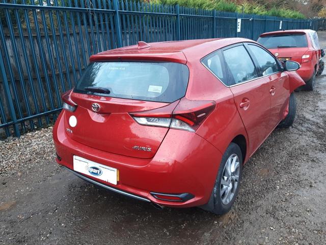 2015 TOYOTA AURIS ICON